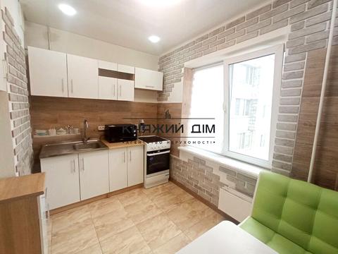 квартира за адресою Архітектора Вербицького вул., 26