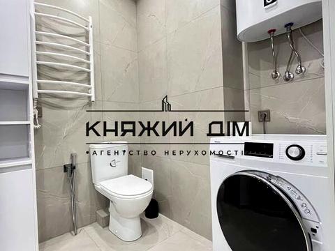 квартира за адресою Дніпровська набережна вул., 17-К