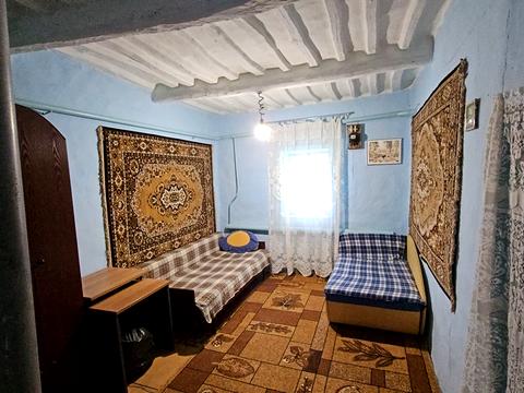 будинок за адресою с. Плужники, Червоноармійська