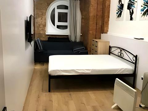 квартира за адресою Євгена Чикаленка вул. (Пушкінська), 20