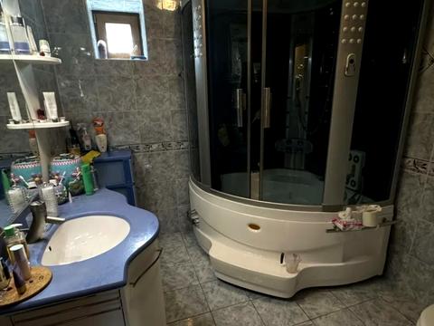 будинок за адресою Довга вул.