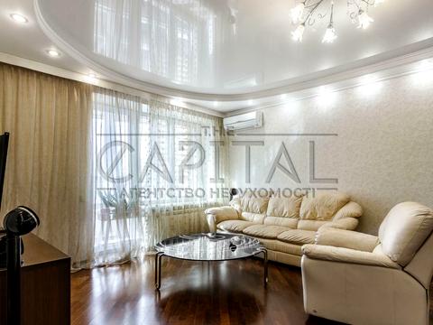 квартира за адресою Панаса Мирного вул., 28-А