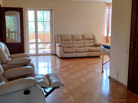 будинок за адресою Садова