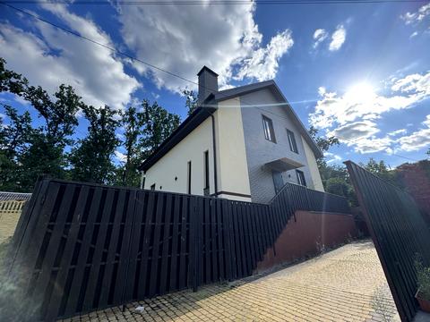 будинок за адресою Миколи Сингаївського вул. (Ново-Оскольська)