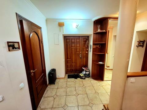 квартира за адресою Писаржевського вул., 11