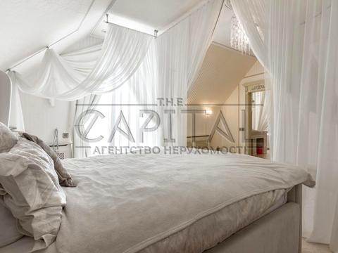 дом по адресу Велика Набережна, 13