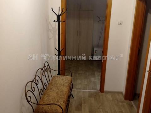 комерційна за адресою Білоруська вул., 10/18