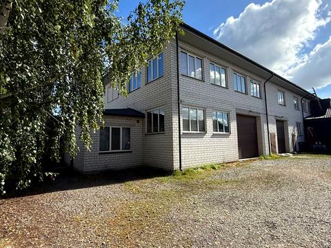 комерційна за адресою Промислова вул., 4