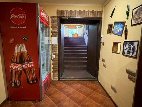 комерційна за адресою Вацлава Гавела бульв. (Івана Лепсе), 49