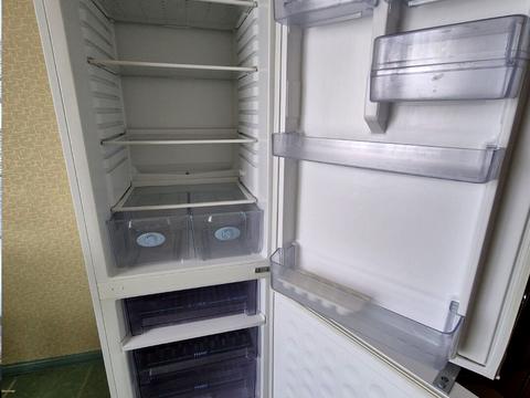 квартира по адресу Червоной Калины просп. (Владимира Маяковского), 54/9