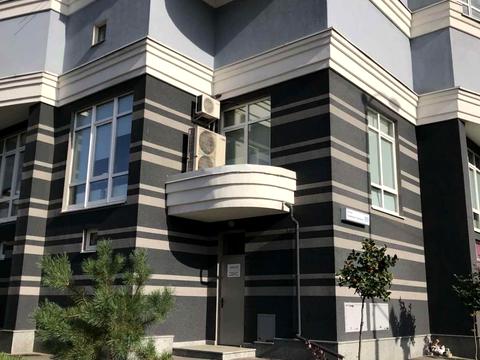 комерційна за адресою Казимира Малевича вул. (Боженка), 89