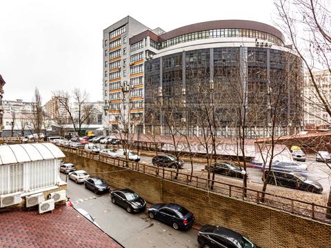 квартира за адресою Євгена Коновальця вул. (Щорса), 32-Б