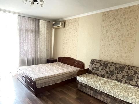 квартира за адресою Середня вул., 24