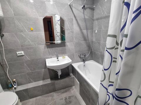 квартира за адресою Ревуцького вул., 54