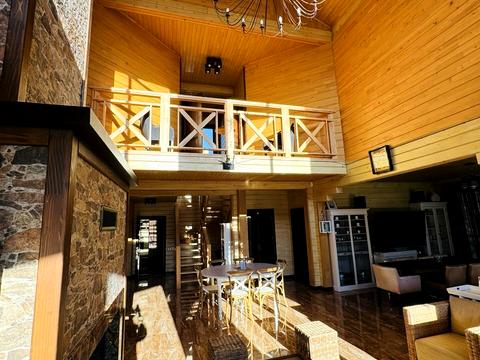 будинок за адресою Івана Франка вул., 1