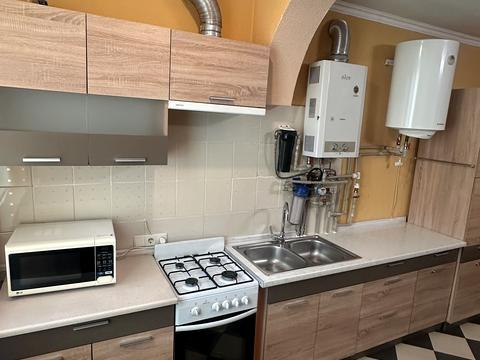 квартира за адресою Хотів, 12