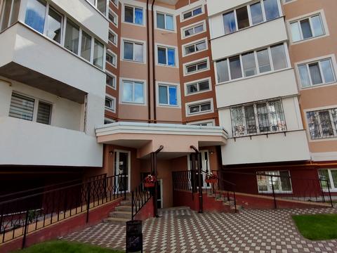 комерційна за адресою Бориса Гмирі вул., 16