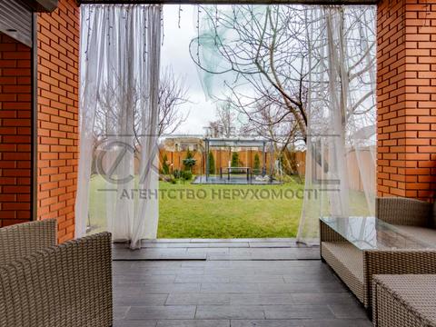 дом по адресу Броварський