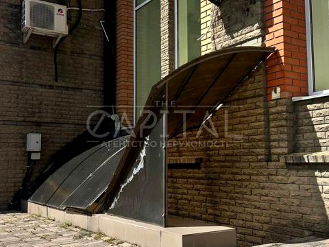 коммерческая по адресу вул. Гусовського, 11/11 
