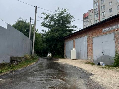 паркомісце за адресою Тернопіль, Карпенка вул., 3