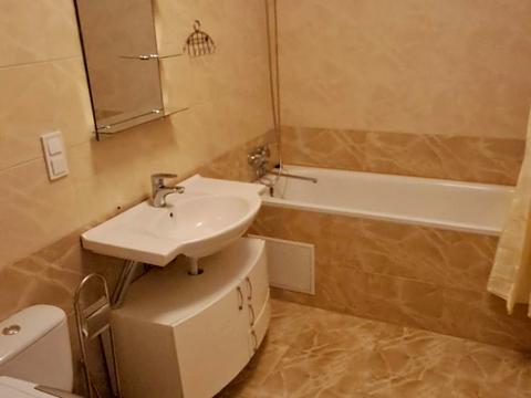 квартира за адресою Анни Ахматової вул., 22