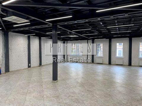 коммерческая по адресу Ивана Франко ул., 28