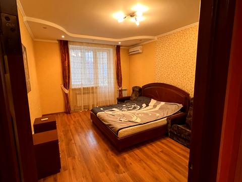квартира за адресою Академіка Сахарова вул., 20