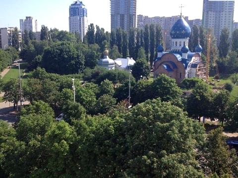 квартира за адресою Жуля Верна бульв. (Ромена Роллана), 7-Б