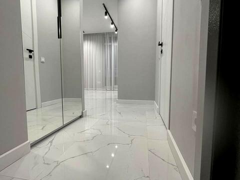 квартира по адресу Героев Майдана ул., 1