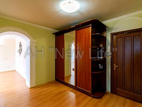 квартира за адресою Свободи просп. (Прокоф'єва), 46