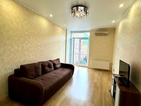 квартира за адресою Регенераторна вул., 4 к3