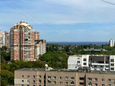 квартира за адресою Добровольців вул. (Маршала Говорова), 10