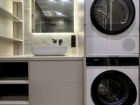 квартира за адресою Салютна вул., 2к21