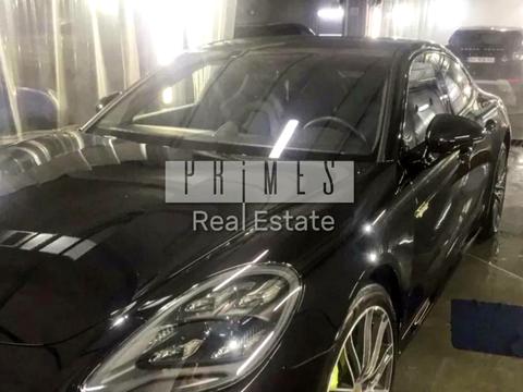 комерційна за адресою Дніпровська набережна вул., 8-А