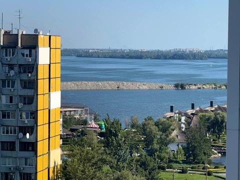 квартира за адресою Добровольців пров., 3
