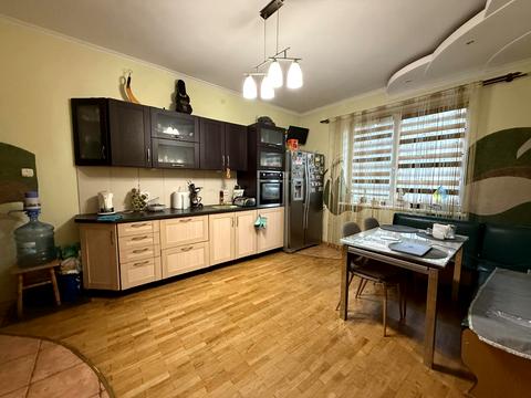квартира за адресою Винники, Андрея Шептицького вул., 11