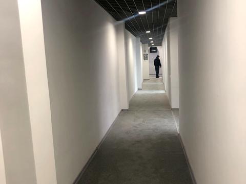комерційна за адресою Сінна вул., 40/2