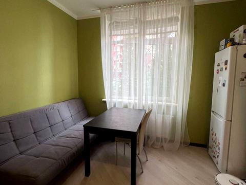 квартира за адресою Василя Симоненка вул., 5-А