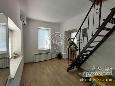 будинок за адресою Володимира Винниченка вул. (Свердлова)