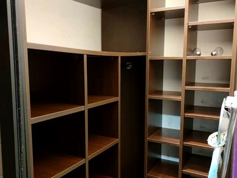 квартира за адресою Богатирська вул., 6-А