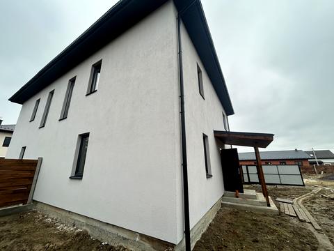 будинок за адресою с. Білогородка, Лугова, 1