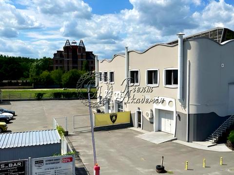 комерційна за адресою Старокиївська вул., 93