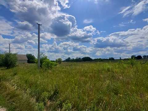ділянка за адресою с. Ковалівка, Польова