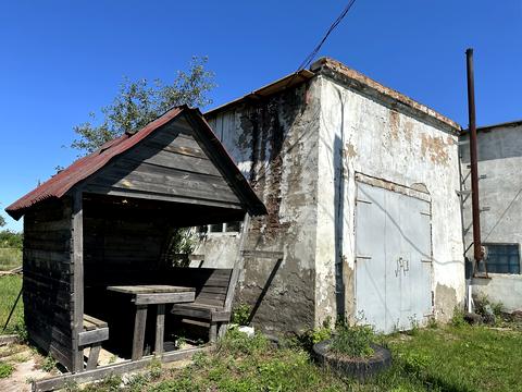 комерційна за адресою с. Корделівка, Партизанська, 15