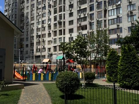 квартира за адресою Одеса, Генуезька вул., 24д к4