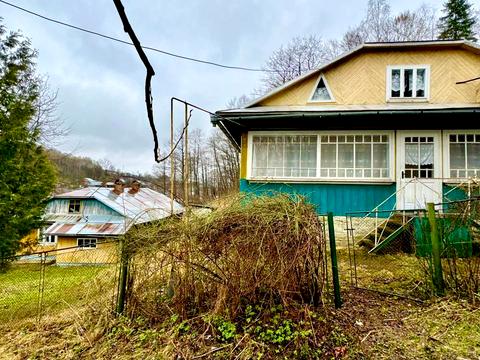 дом по адресу Першотравнева