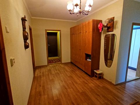 дом по адресу вулиця Євгенія Столбова