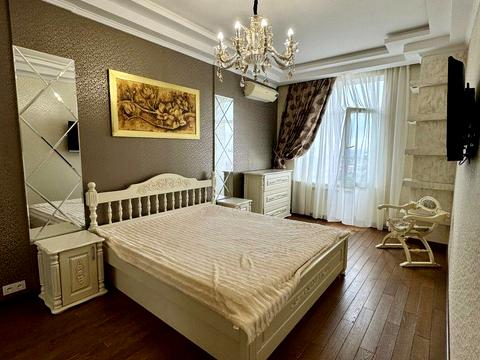 квартира по адресу Генуэзская ул., 5