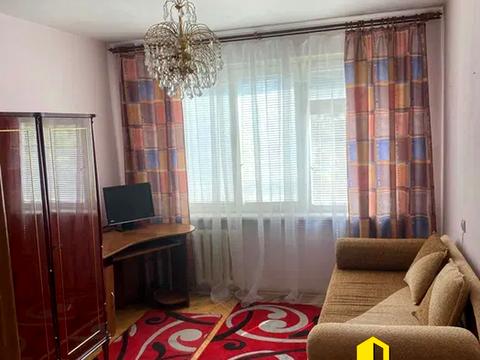 квартира за адресою Наукова вул., 52