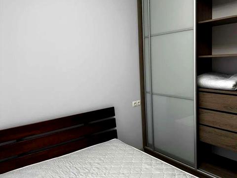 квартира за адресою Зарічна вул., 4